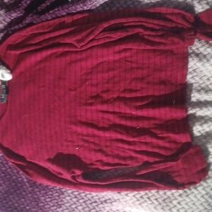 red& black striped long-sleeved shirt